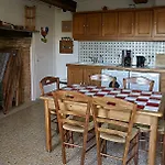 Vakantiehuis Du Presbytere De L'abbe L'hermina *